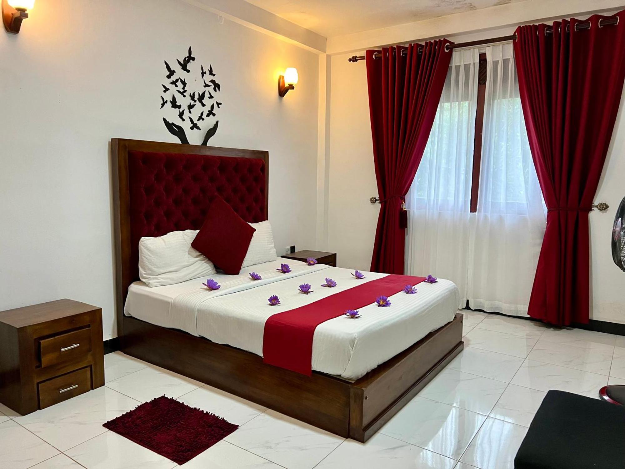 Heaven Breeze Hotel Kandy Eksteriør billede